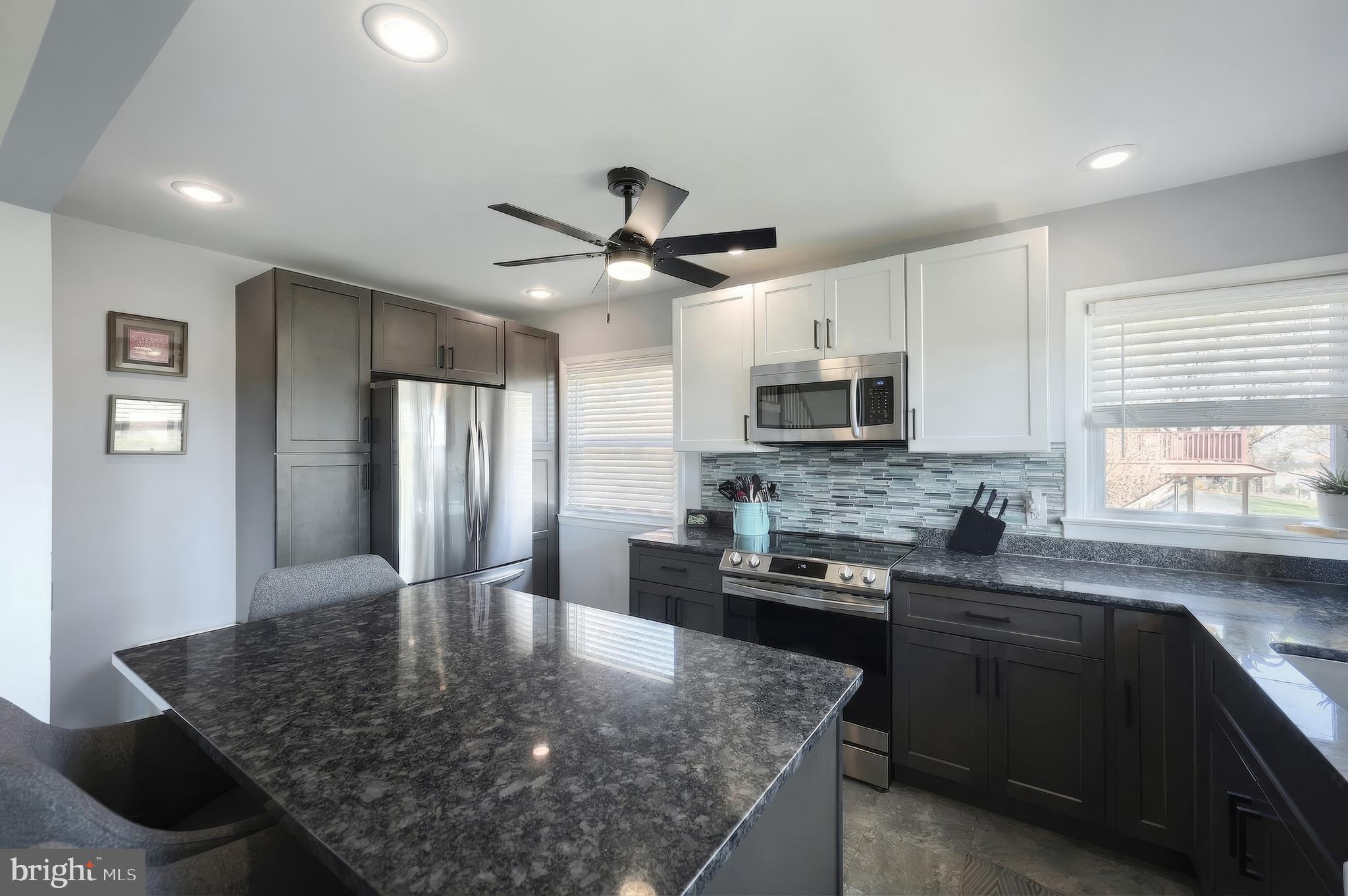 1505 Bonbar Road York, PA 17403 - Photo 21 of 41