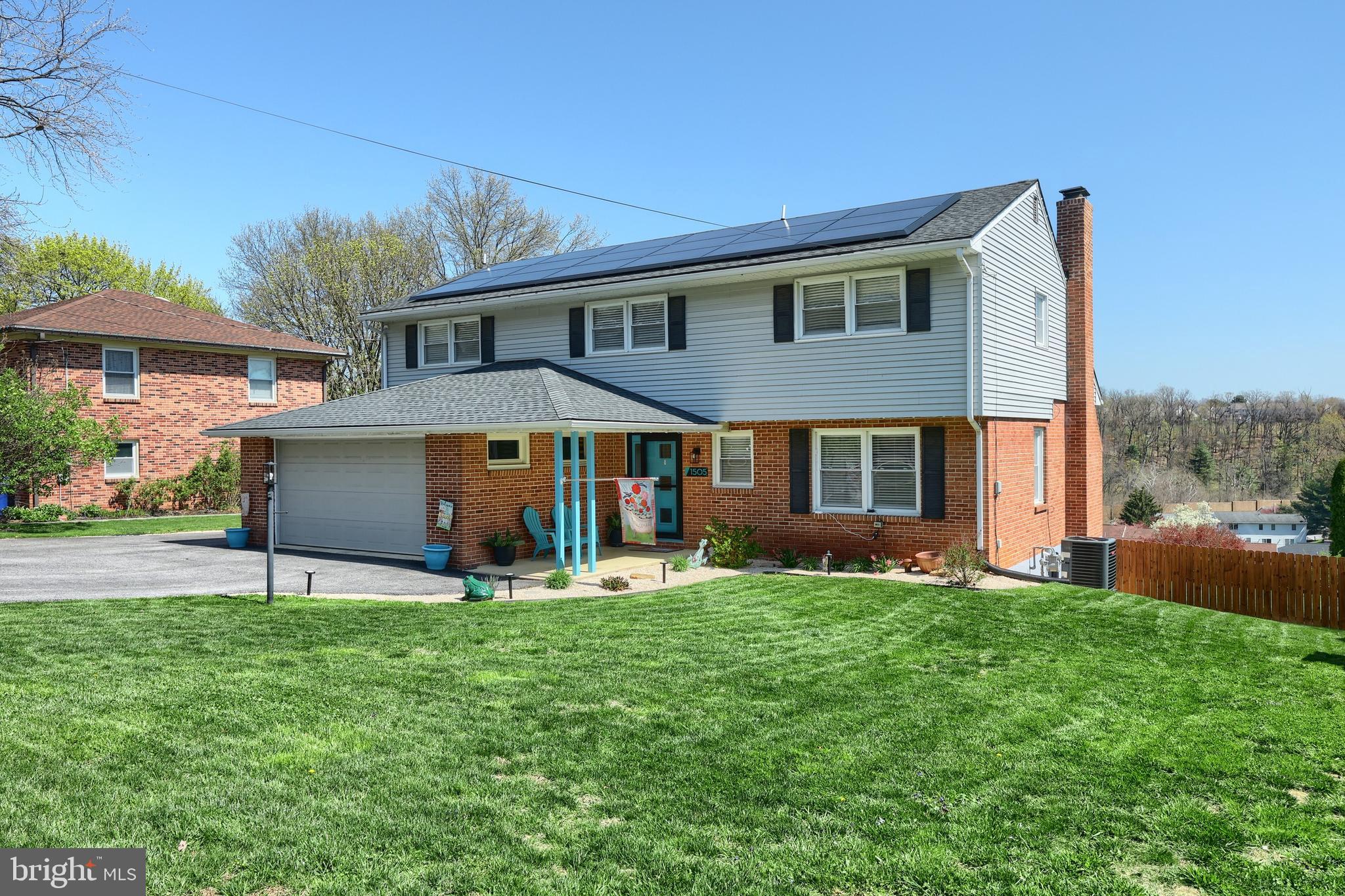 1505 Bonbar Road York, PA 17403 - Photo 3 of 41