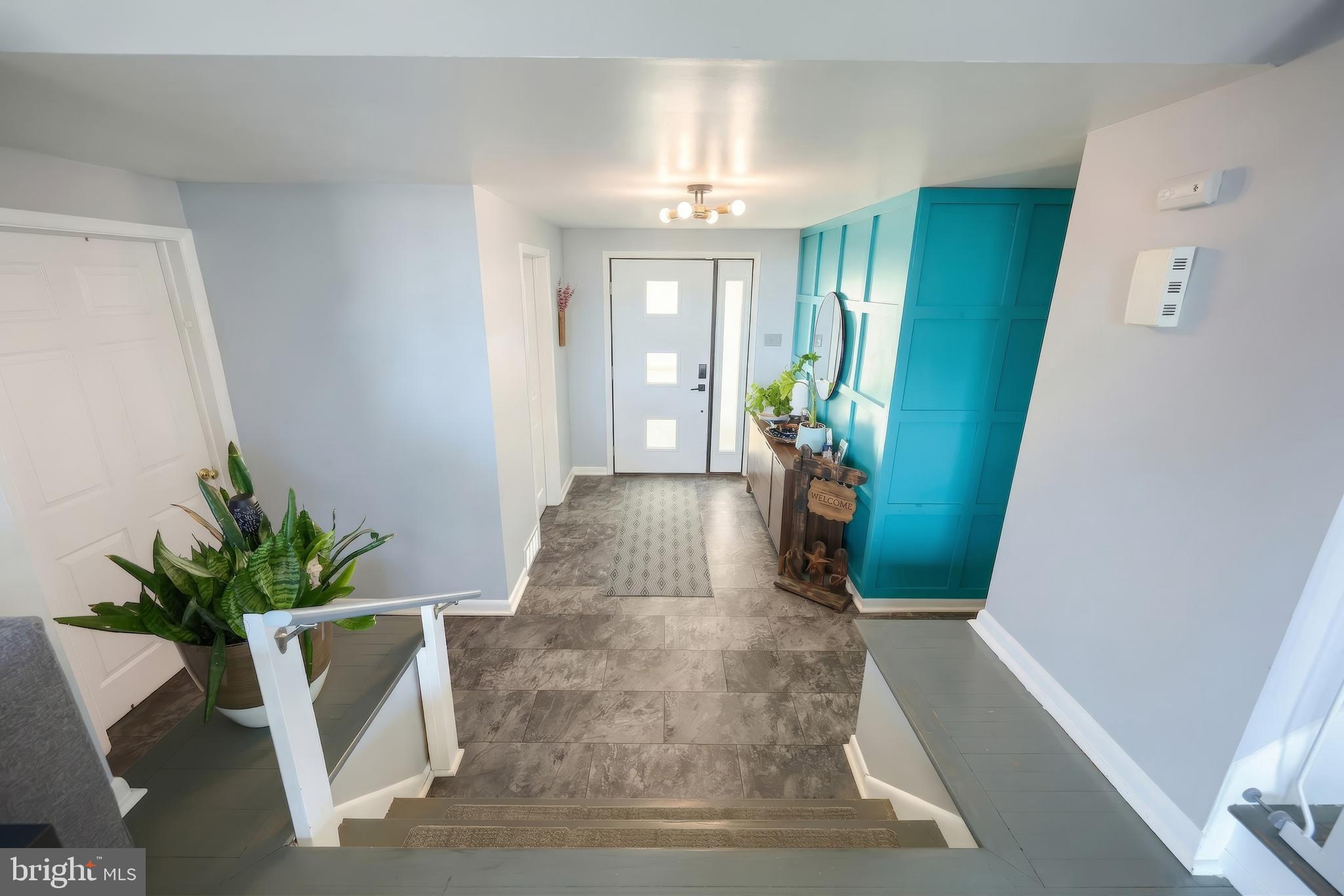 1505 Bonbar Road York, PA 17403 - Photo 8 of 41