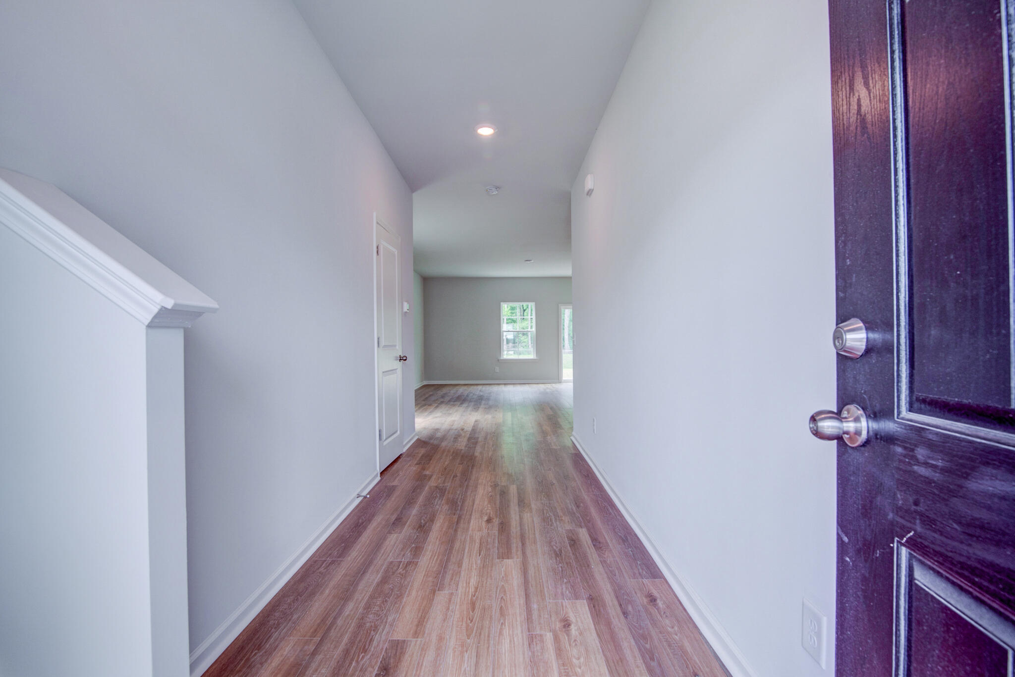 535 Spanish Wells Road Summerville, SC 29486 - Photo 16 of 48 Foyer