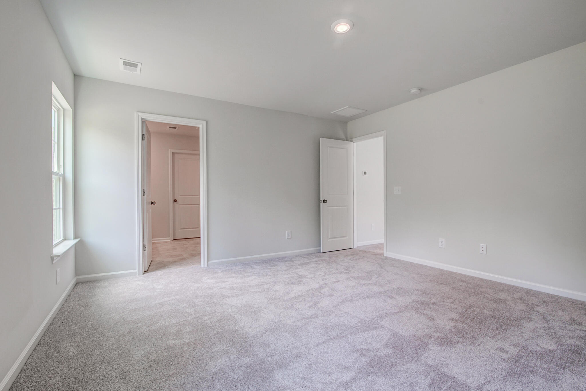 535 Spanish Wells Road Summerville, SC 29486 - Photo 30 of 48 Owners Suite Pic 3