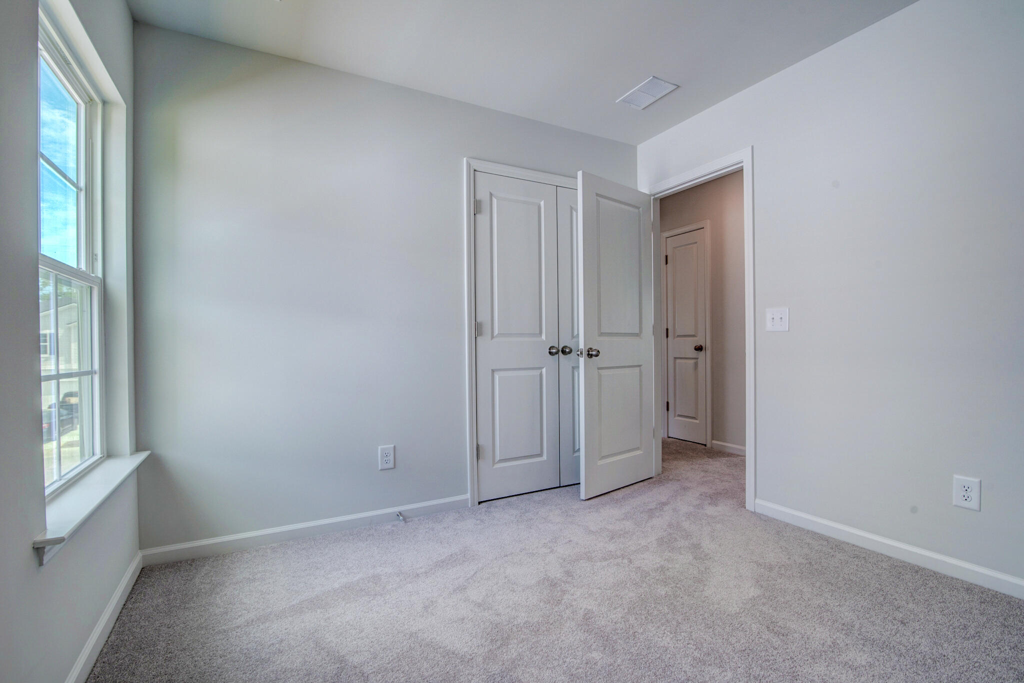 535 Spanish Wells Road Summerville, SC 29486 - Photo 8 of 48 Bedroom 5 Pic 2