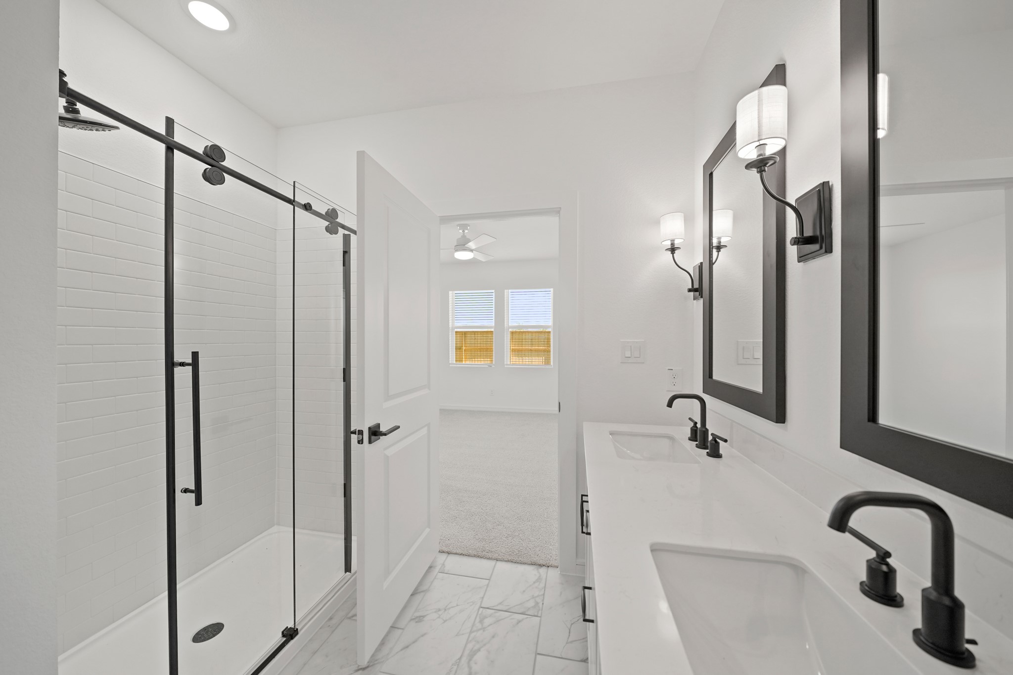 7922 Jasper Mdws Way Angleton, TX 77515 - Photo 17 of 31 Serene primary suite (*Photo not of actual home and used for illustration purposes only.)