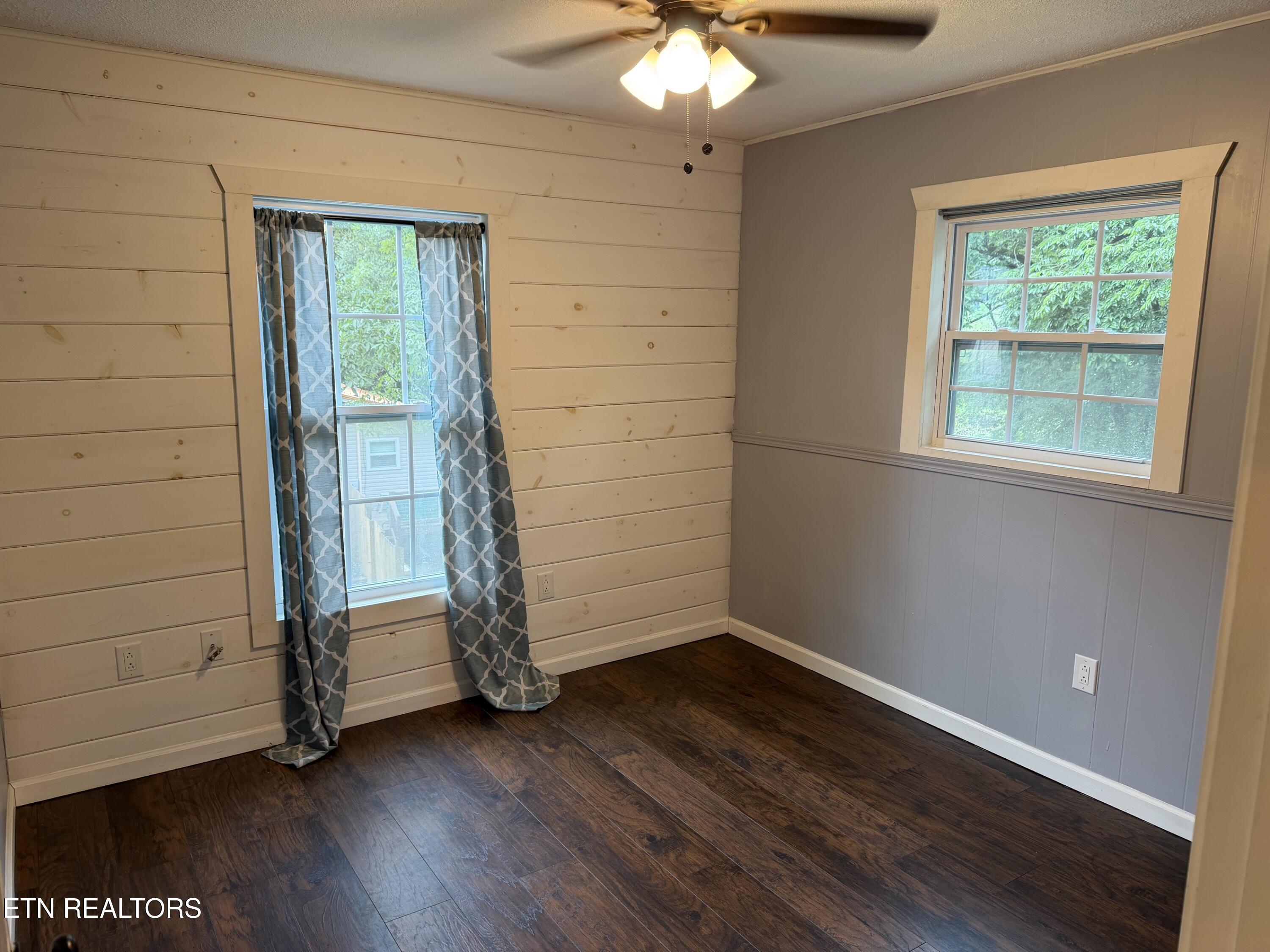913 Topside Road Sevierville, TN 37862 - Photo 14 of 28 3rd Bedroom