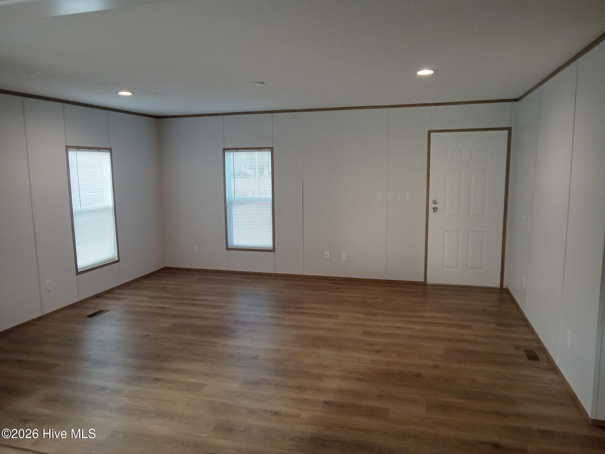 1257 Bill Hooks Road Whiteville, NC 28472 - Photo 5 of 25 1000013500