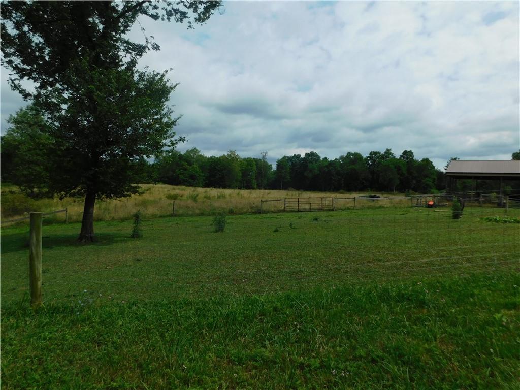 44 Mack Farm Road Masontown, PA 15461 - Photo 6 of 12