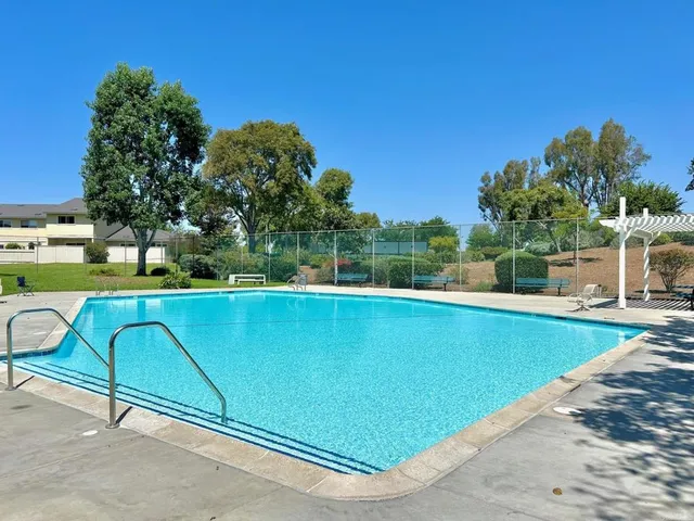 $5,200 | 215 Countryhaven Road, Encinitas, CA 92024