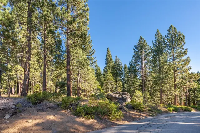 $795,000 | 3303 Polaris Road, Tahoe City, CA 96145