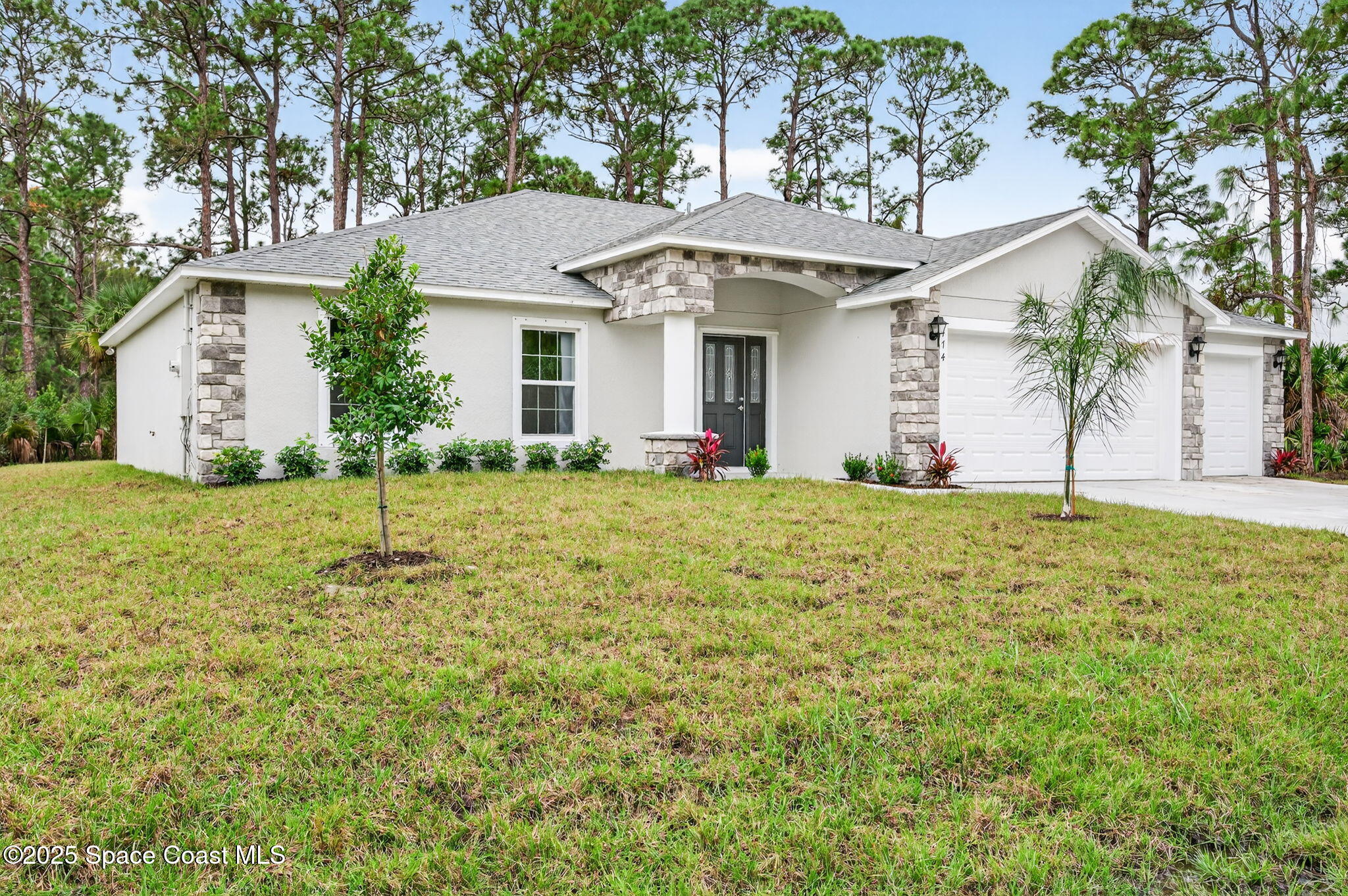 474 Scenic Road Palm Bay, FL 32908 - Photo 3 of 45 474 Scenic