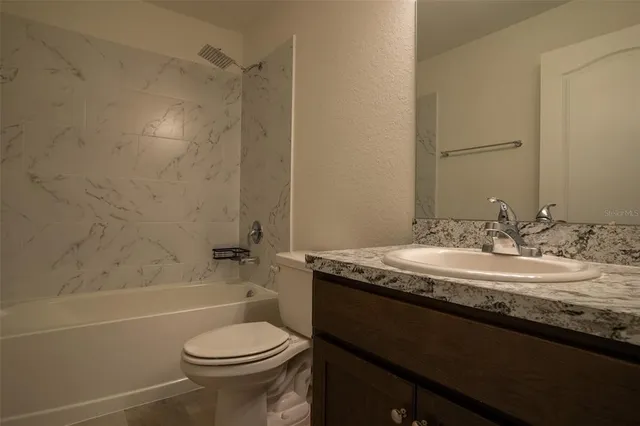 $374,900 | 230 Cove At Eagle Lk Circle, Eagle Lake, FL 33839