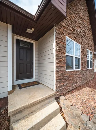 $330,000 | 1524 Lola Lane, St. James, MO 65559