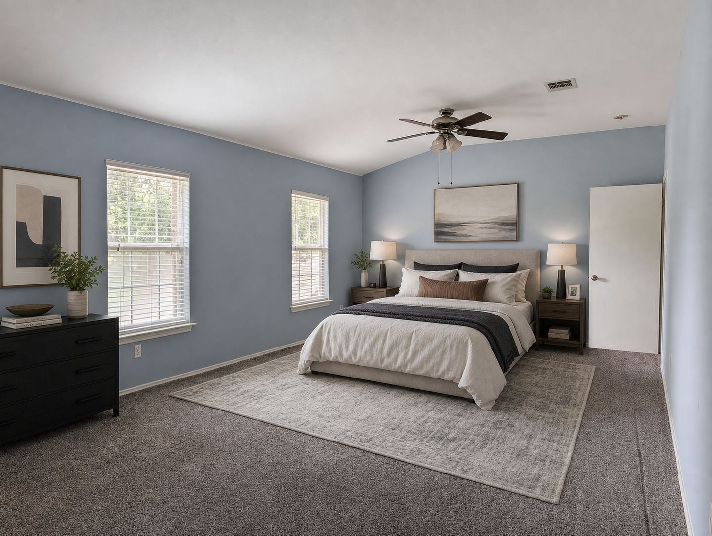 122 Avenida Brisa Fresca Road Kyle, TX 78640 - Photo 22 of 34 Large enclosed bonus room offers flexibility as a 4th bedroom, office, home gym, or theatre - let your imagination run wild