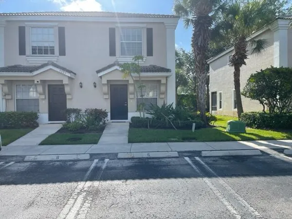 $2,300 | 5219 Palmbrooke Circle, West Palm Beach, FL 33417