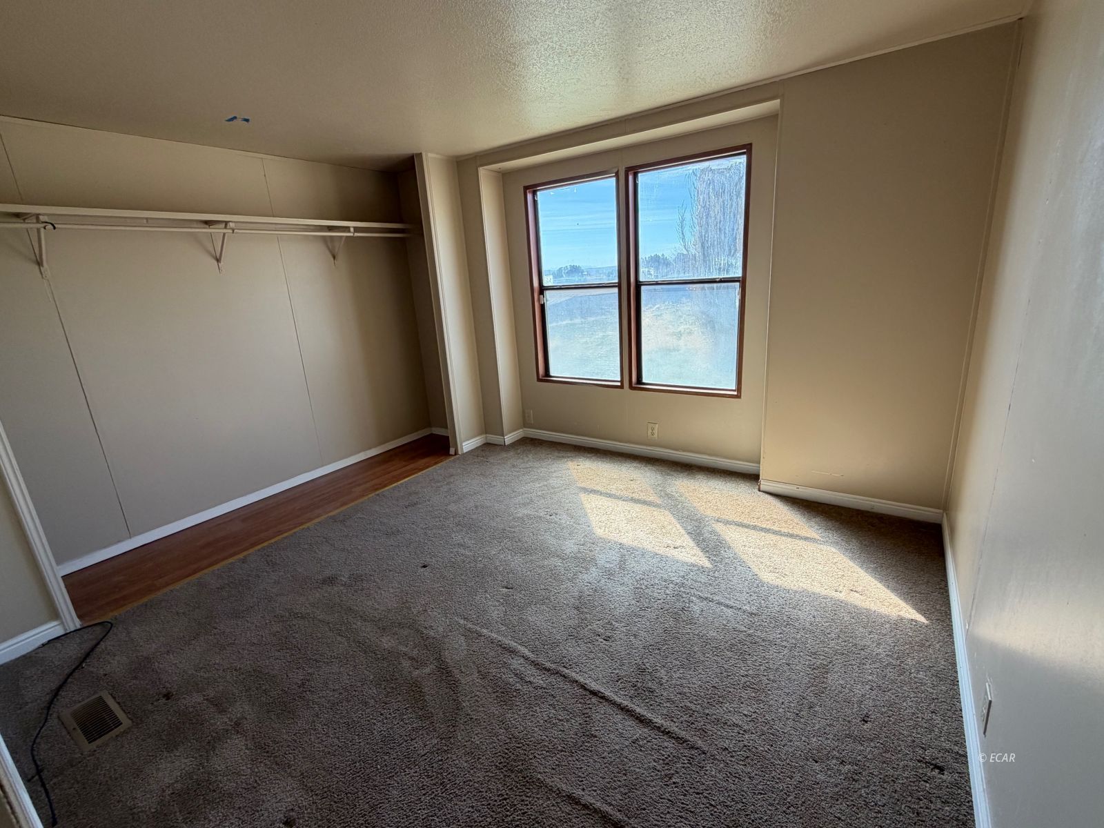 720 Spring Valley Parkway Spring Creek, NV 89815 - Photo 7 of 10