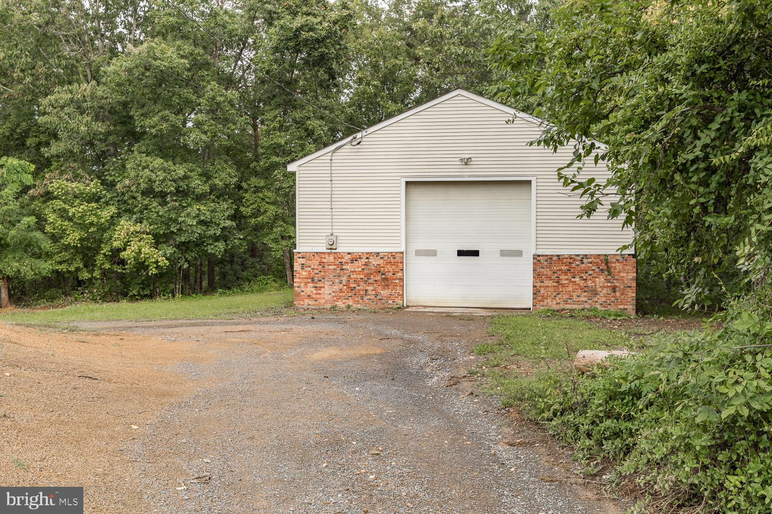 435 Catletts Ford Road Middletown, VA 22645 - Photo 22 of 37