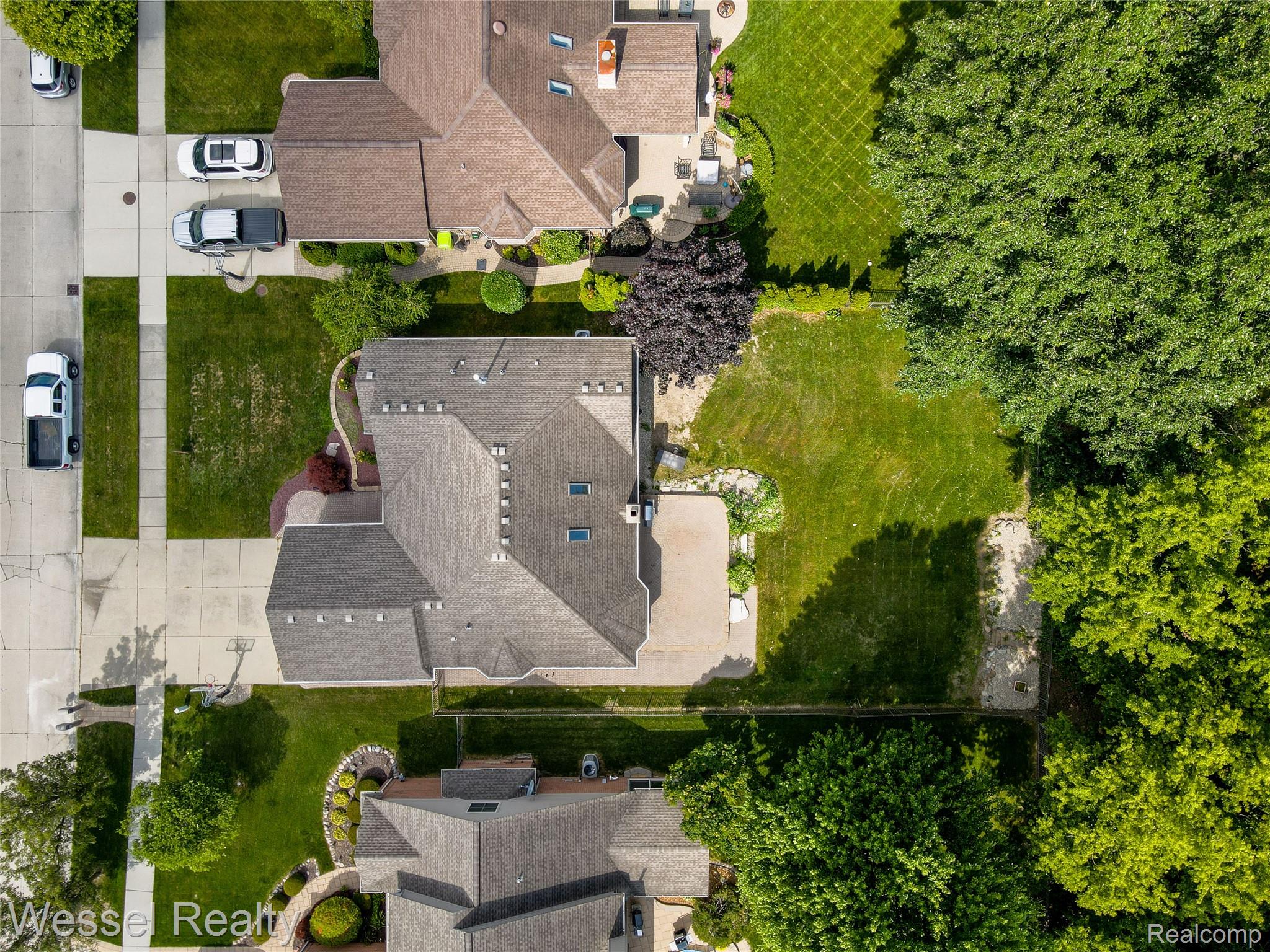 17575 Rocco Drive Macomb, MI 48044 - Photo 38 of 41 rocco-038.jpg