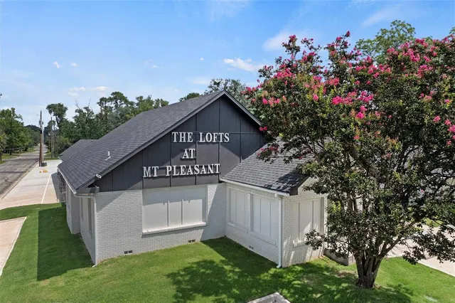 $1,275 | 316 West 7th Street, Unit 110, Mount Pleasant, TX 75455