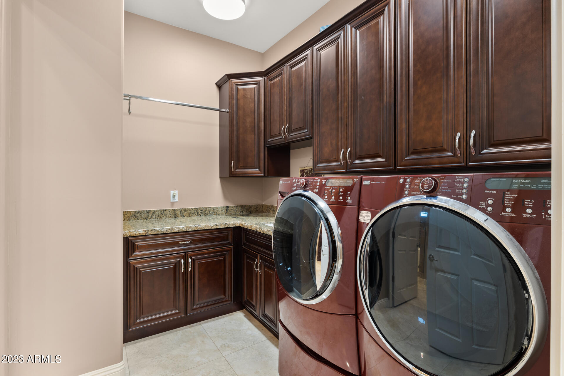 1019 East Ridgecrest Road Phoenix, AZ 85086 - Photo 50 of 78 ChaseCapture-42