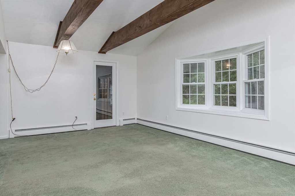 551 Old Dunstable Road Groton, MA 01450 - Photo 17 of 36