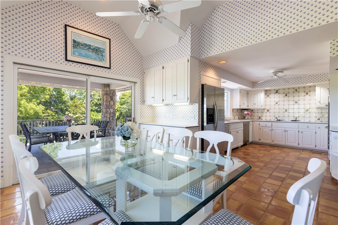 121 Avondale Road Westerly, RI 02891 - Photo 21 of 49