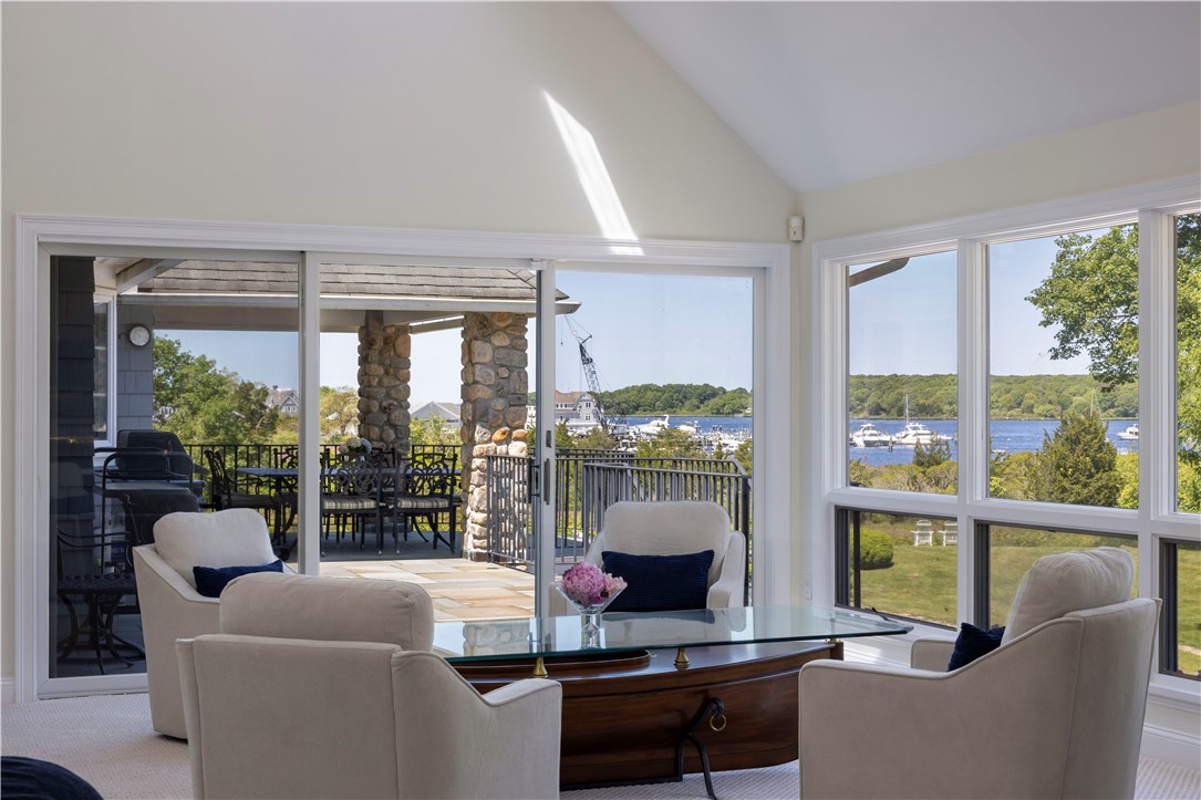 121 Avondale Road Westerly, RI 02891 - Photo 29 of 49