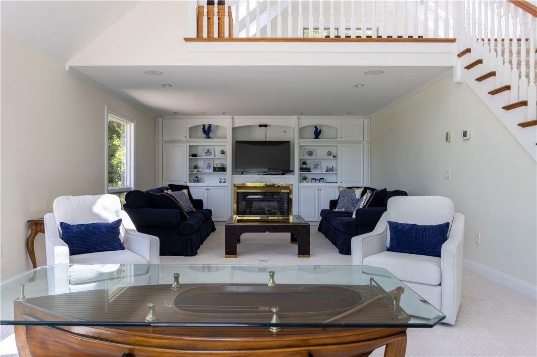 121 Avondale Road Westerly, RI 02891 - Photo 32 of 49