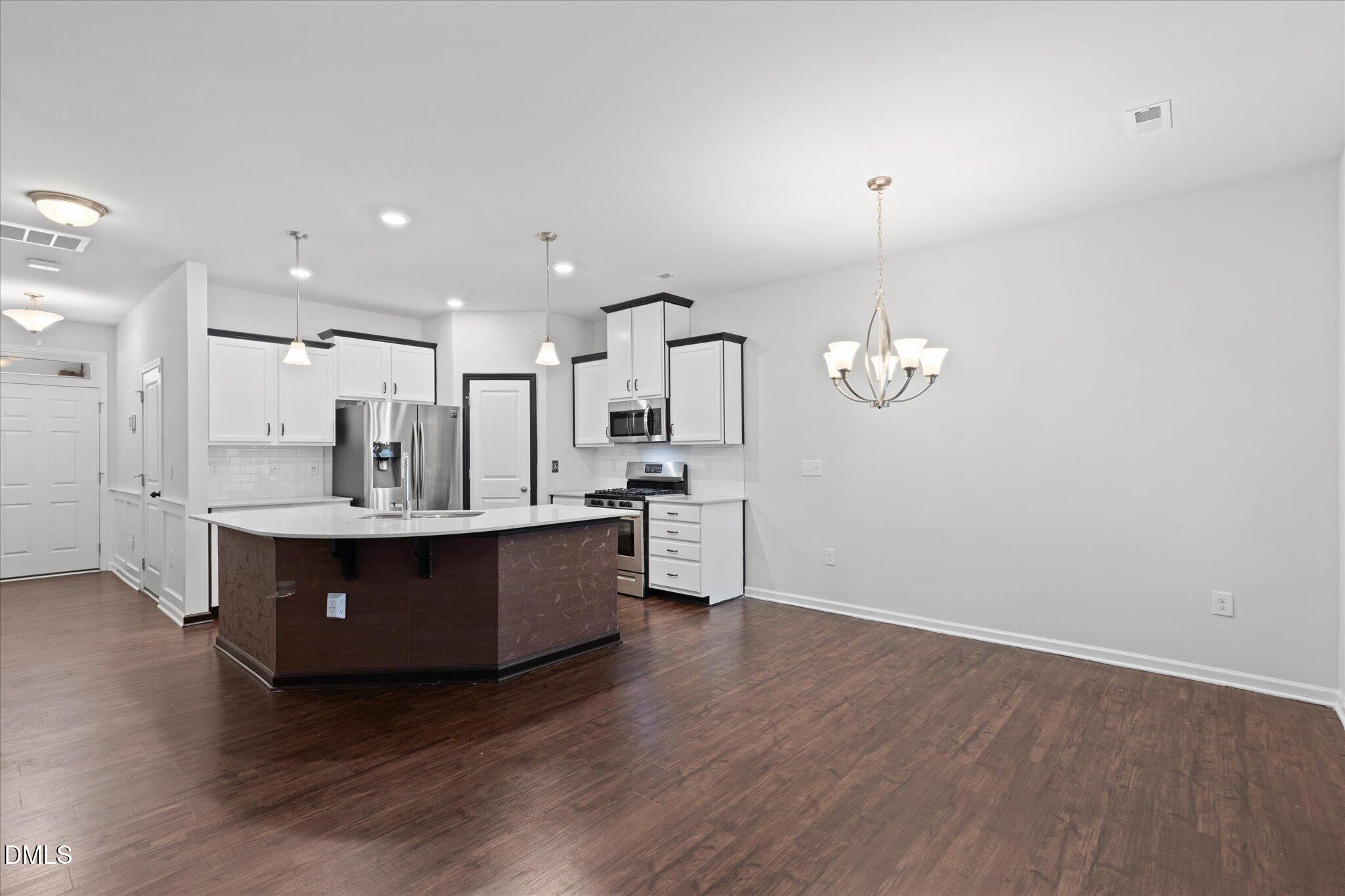 6075 Beale Loop Raleigh, NC 27616 - Photo 14 of 42 19-IMG_0211