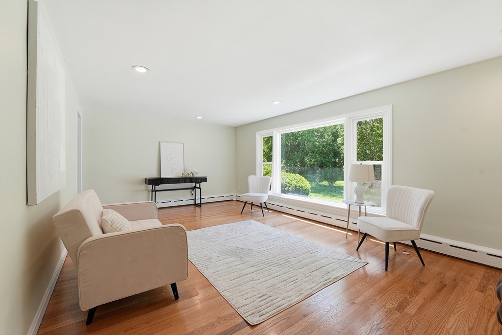 83 Druid Hill Road Springfield, MA 01129 - Photo 6 of 42