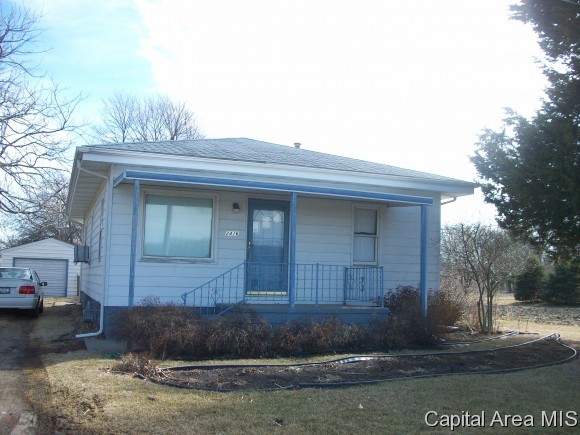 2416 Hedge Lane Road Springfield, IL 62702 - Photo 1 of 11