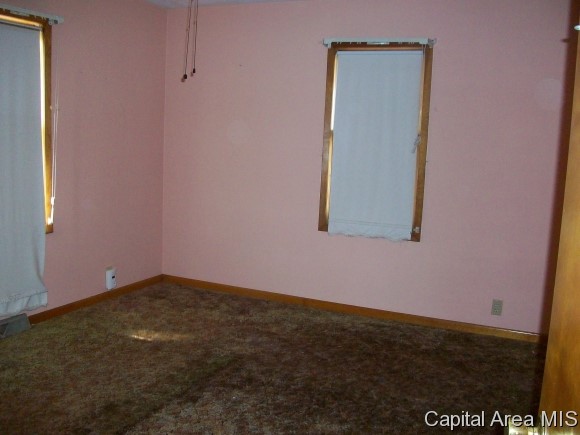 2416 Hedge Lane Road Springfield, IL 62702 - Photo 8 of 11