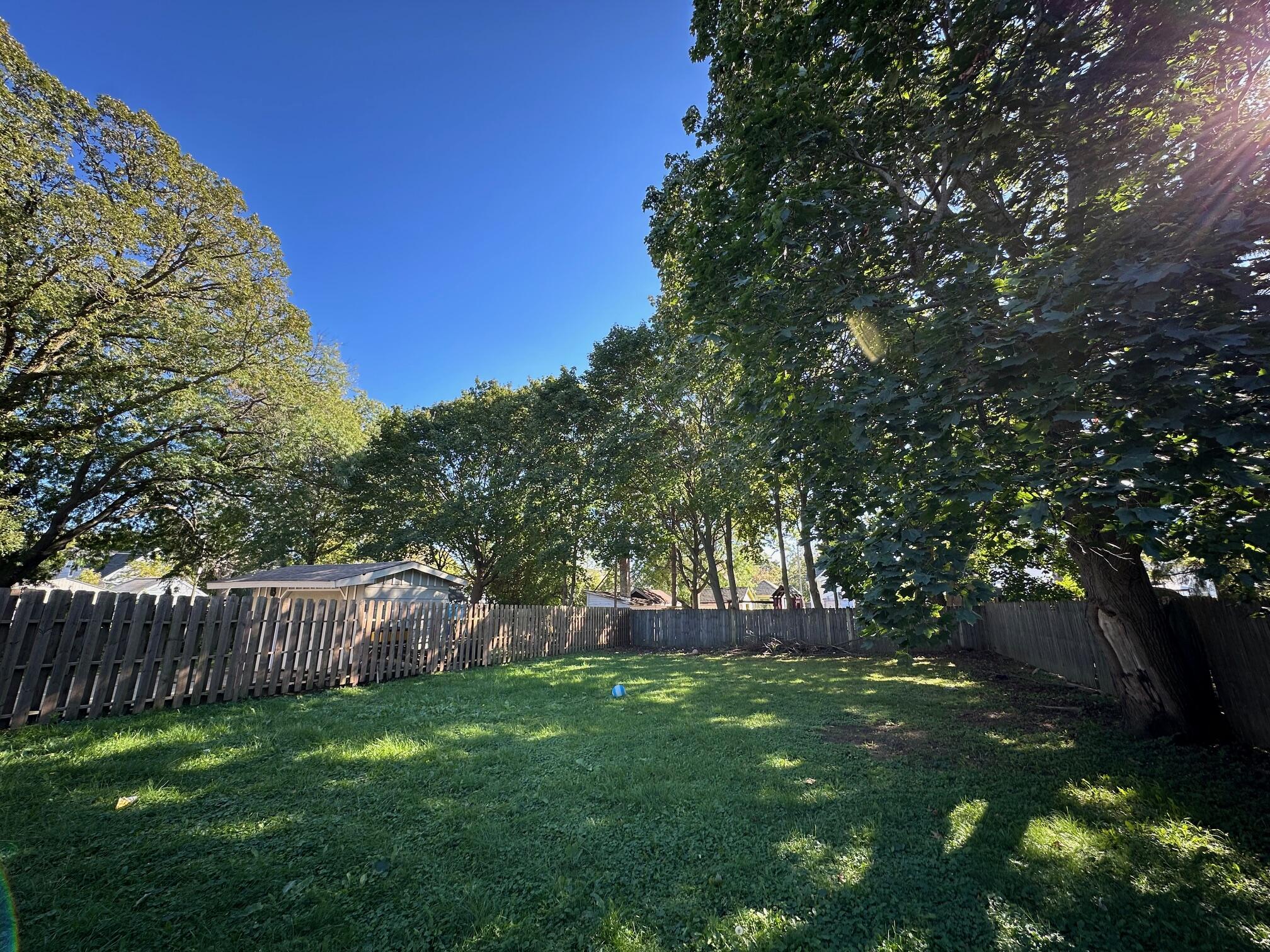 823 Yout Street Racine, WI 53402 - Photo 41 of 41 IMG_2376