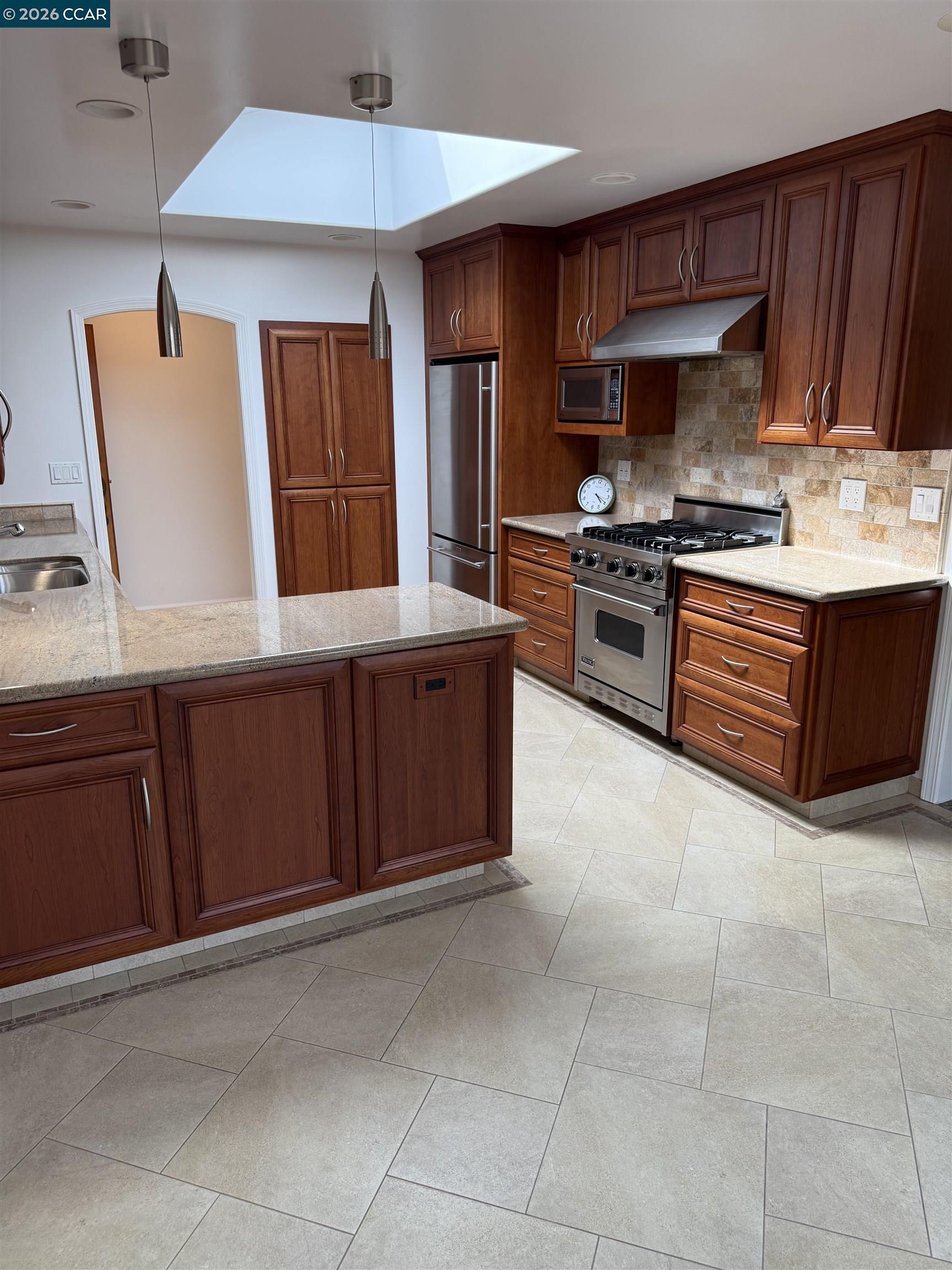 2840 Flannery Road San Pablo, CA 94806 - Photo 4 of 24