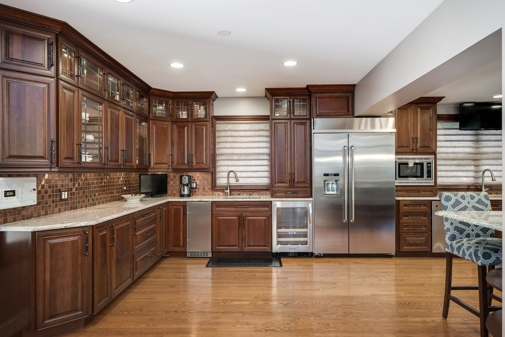 2851 West Rascher Avenue Chicago, IL 60625 - Photo 23 of 58