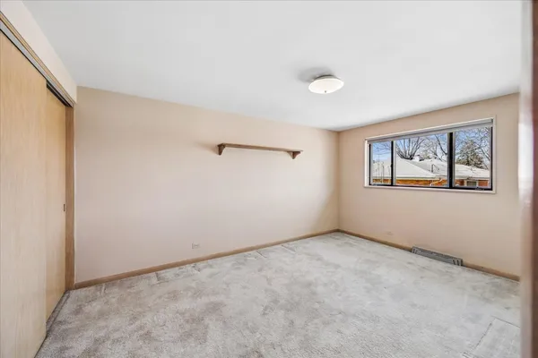 $424,900 | 10406 Preston Street, Westchester, IL 60154
