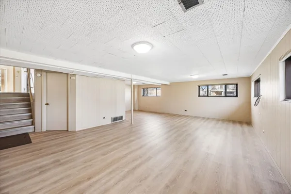 $424,900 | 10406 Preston Street, Westchester, IL 60154