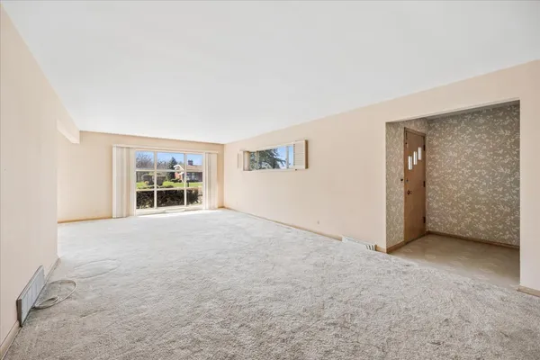 $424,900 | 10406 Preston Street, Westchester, IL 60154