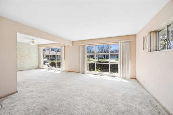 $424,900 | 10406 Preston Street, Westchester, IL 60154