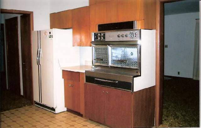 3404 Bruceville Road Vincennes, IN 47591 - Photo 3 of 7 Gallery Image 3