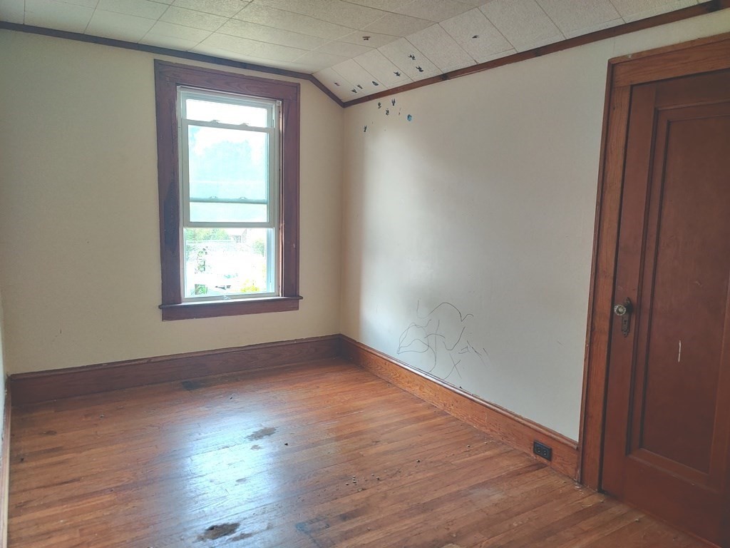 5 Ross Avenue Ware, MA 01082 - Photo 14 of 22