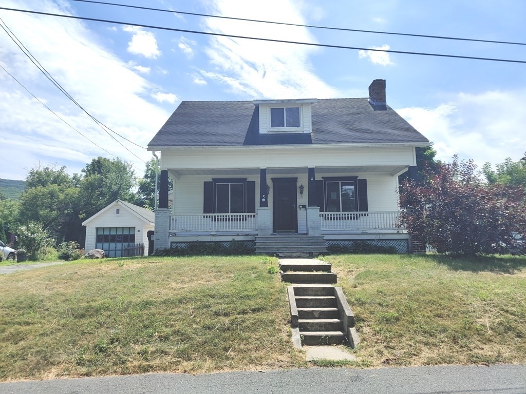 5 Ross Avenue Ware, MA 01082 - Photo 3 of 22