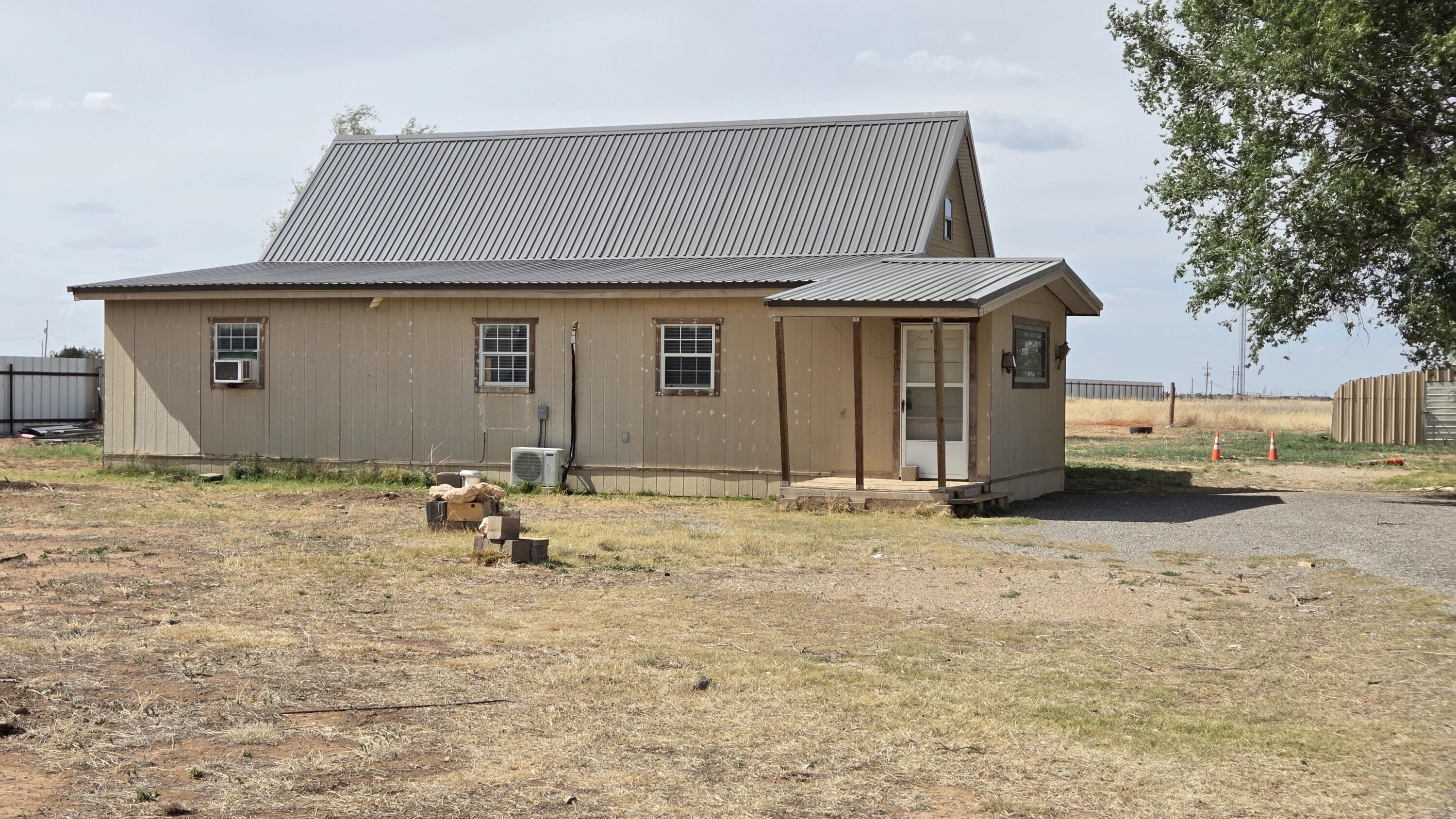 2814 County Road 7650 Lubbock, TX 79423 - Photo 1 of 39 Farmhouse
