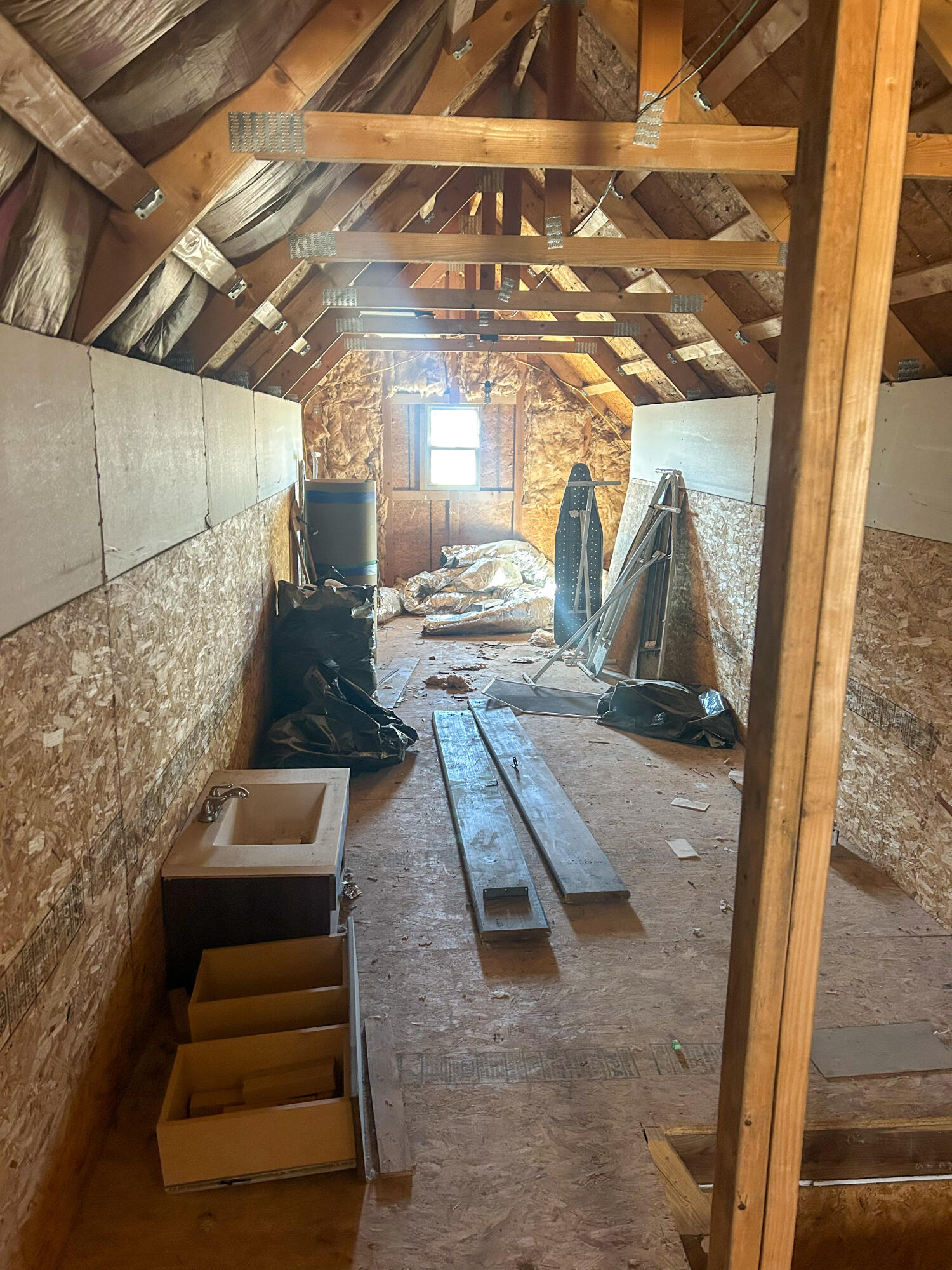 2814 County Road 7650 Lubbock, TX 79423 - Photo 13 of 39 Attic