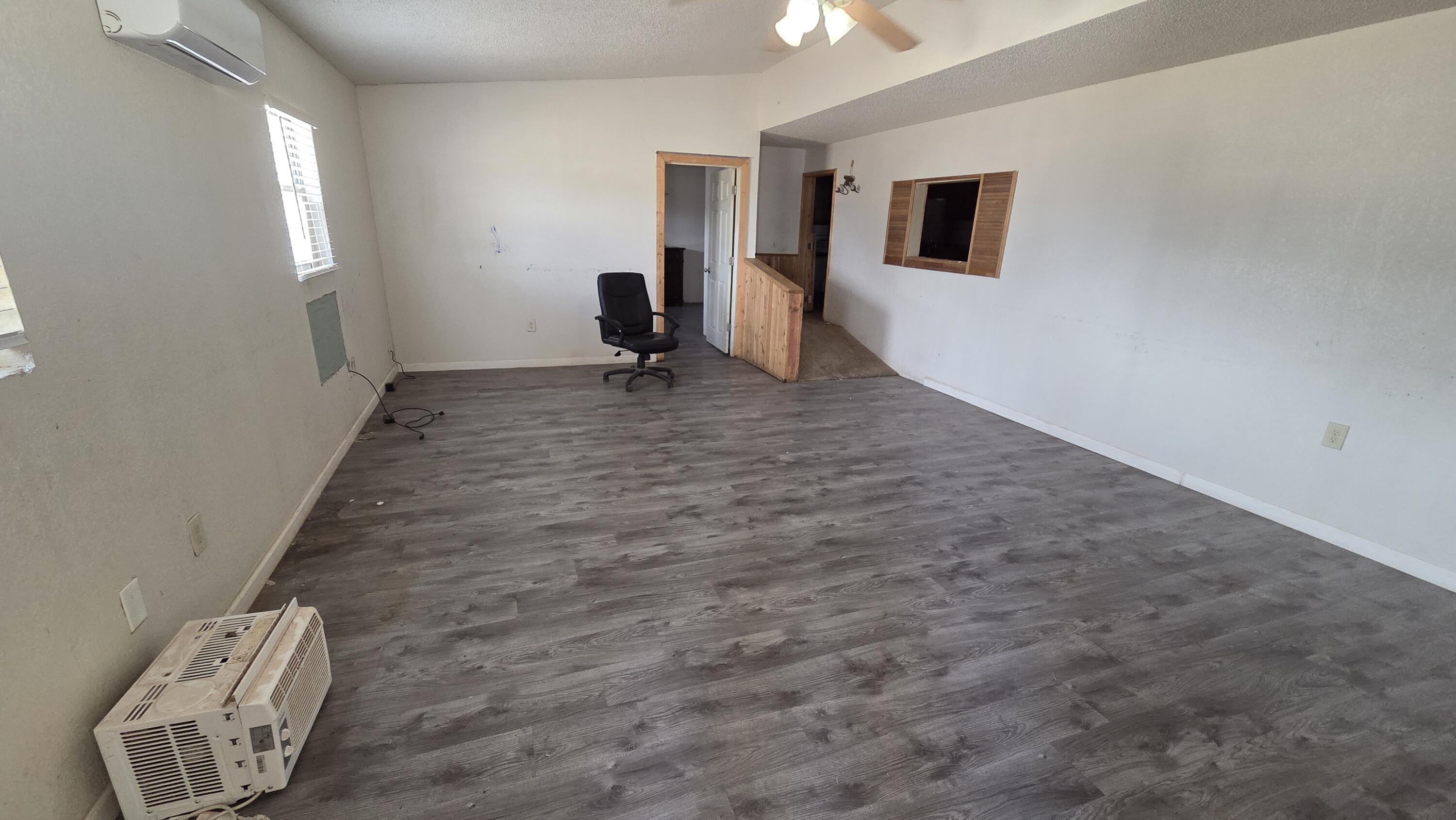 2814 County Road 7650 Lubbock, TX 79423 - Photo 6 of 39 20260503_163757
