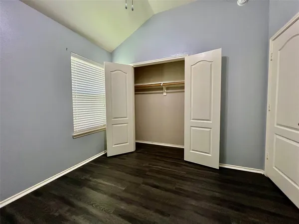 $2,100 | 3210 Blue Bonnet Drive, Texas City, TX 77591