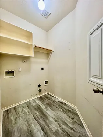 $2,100 | 3210 Blue Bonnet Drive, Texas City, TX 77591