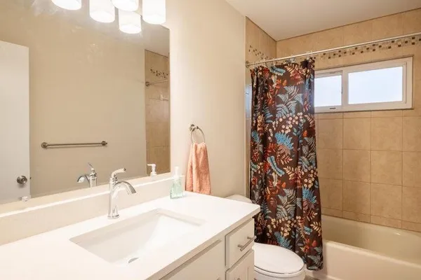 $2,100 | 1529 Wismer Street, Ypsilanti, MI 48198