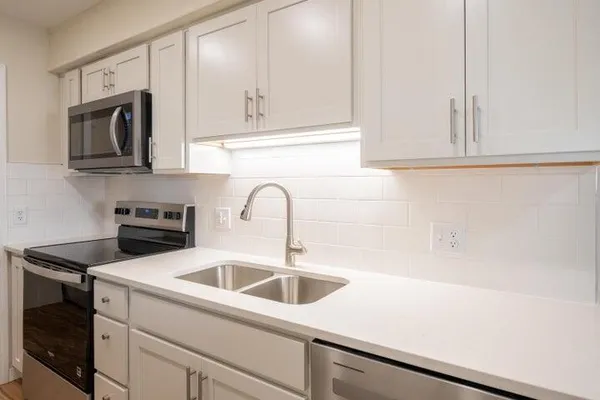 $2,100 | 1529 Wismer Street, Ypsilanti, MI 48198