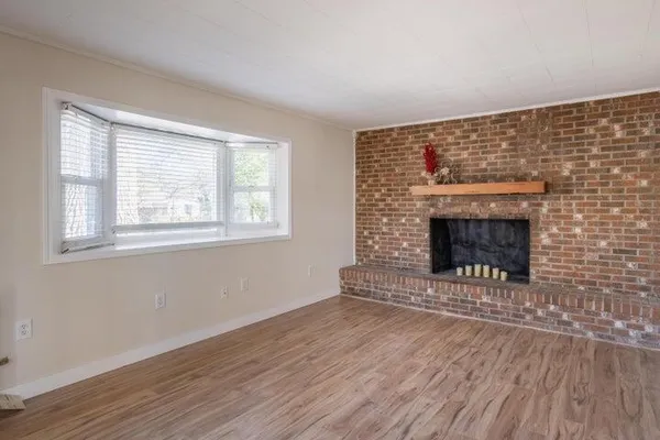 $2,100 | 1529 Wismer Street, Ypsilanti, MI 48198