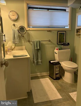 $1,600 | 2313 North Tracy Street, Alexandria, VA 22311