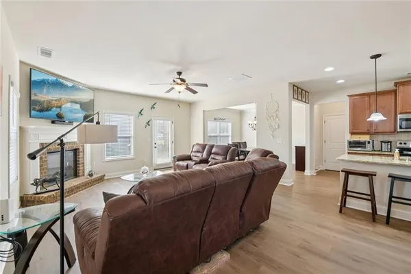 $350,000 | 2002 Bridgewater Pass, Hampton, GA 30228